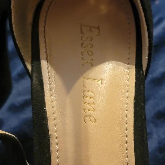 Essex Lane Black Sandals - Picture 7 of 10